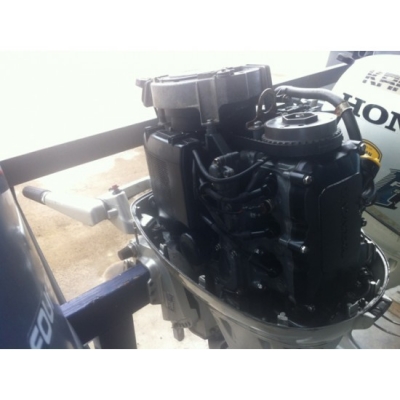 ขายเครื่องยนต์เรือเร็ว Honda 25 แรงม้า 4 จังหวะ
