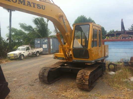 ขายรถแมคโครPC150-2 สภาพพร้อมใช้ สนใจติดต่อ บอย085-156-2314