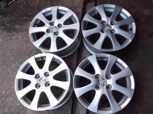 ล้อแม็กซ์ มาสด้า 2 สภาพสวย