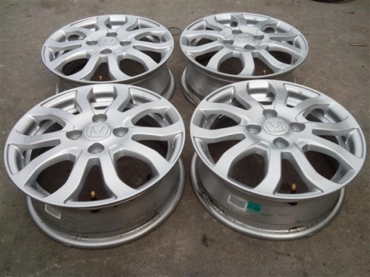 แม๊กซ์ Honda Brio Amaze ใหม่ถอดป้ายแดง ใหม่เอี่ยม