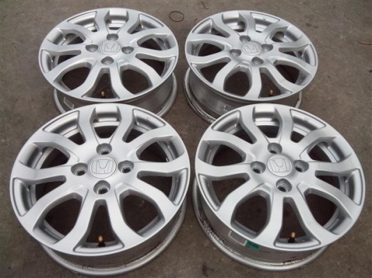 แม๊กซ์ Honda Brio Amaze ใหม่ถอดป้ายแดง ใหม่เอี่ยม