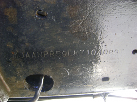 ขายรถ 6ล้อ NPR 115 แรง รถห้างแท้ เครื่องดี คัชชีต้องไปเก็บบ้าง หัวรอบนอกบางเดิม ขายตัดไปเลยครับ สภาพตามรูปเลย