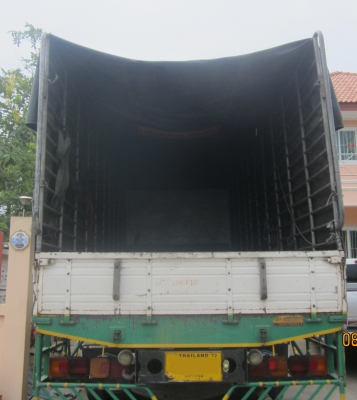 ขายด่วนๆๆๆ 950,000 รถบรรทุก 6 ล้อใหญ่ ยาว 7.20 เมตร สภาพดีพร้อมใช้งาน แห้งๆ ครับ