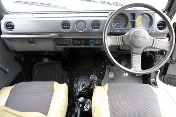 ขายด่วน suzuki caribian 115.000 บาทใครมาก่อนแถมน้ำมันให้ ขายด่วน suzuki caribian 115.000 บาทใครมาก่อนแถมน้ำมันให้