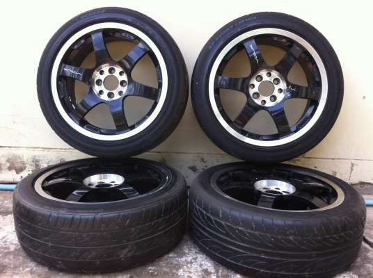 Max 4/100-114 ขอบ 17 กว้าง 7พร้อมยาง ไม่คด ไม่ดุ้ง ไม่เบียด ราคา 9000 บาท ถ่ายให้ดูทุกล้อ