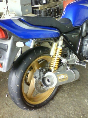 CB400 อินวอย