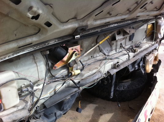 ตามสภาพหรือทำสี ปะ-ผุ หัว 10 ล้อ HINO สิงห์ไฮเทคห้างแท้ หัวกว้าง หัวบางเดิมๆ อุปกรณ์ครบ พร้อมใช้ ยิ่งเก็บงานยิ่งสวย ขายราคาต่อรองได้ ตามสภาพหรือทำสี ปะ-ผุ หัว 10 ล้อ HINO สิงห์ไฮเทคห้างแท้ หัวกว้าง หัวบางเดิมๆ อุปกรณ์ครบ พร้อมใช้ ยิ่งเก็บงานยิ่งสวย ขายราคาต่อรองได้