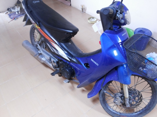 ขายถูกๆเวฟ100มีเล่มพลอมชุดโอนเลยครับ9500