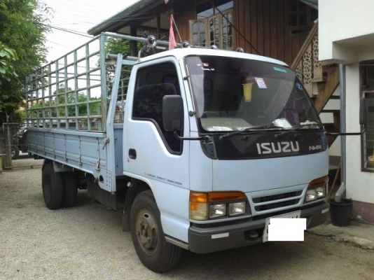 ขายรถ 6 ล้อ NKR130 ยาว4.5เมตร เอกสารพร้อมโอน