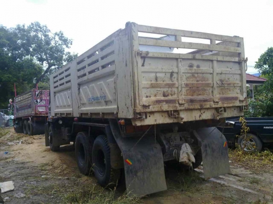 MITSUBISHI FN527M TF 7xxx  220 แรงม้า 2 เพลา ดัมพ์สามมิตรลอนเฉียง มีระบบลากจูง