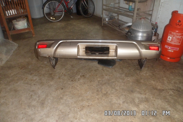 กันชนดีแม็ก