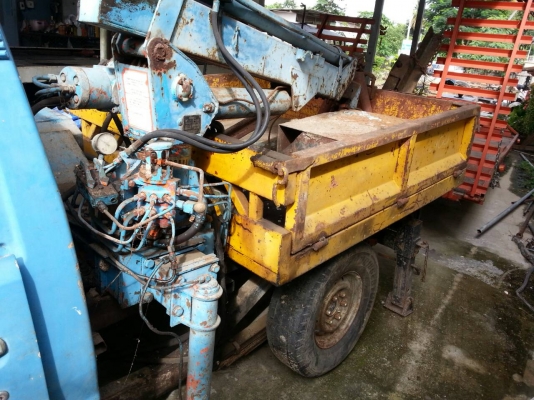 nissan 720 มีเครนยูนิค พร้อมตัวรถยก...............67,000บาท