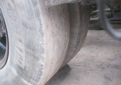 ขายสิบล้อหัวลาก Deca 270 ปี48 สภาพพร้มใช้ โทร 088-4501277