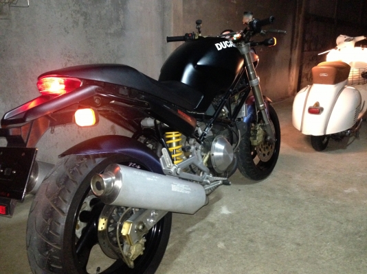 รถจักรยานยนต์