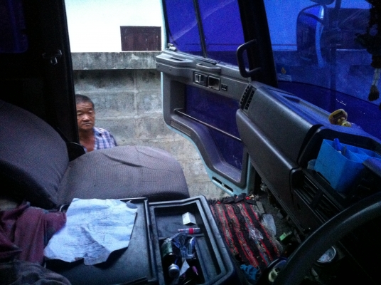 ขายISUZU ร๊อกกี้ 240เทอร์โบ ดั้มแม่ลูก 1750000บ. สภาพสวย.