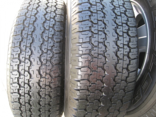 ขายล้อแม็ก Chevrolet 16"x6.5" et33 6รู139 + ยางปี 1112  สนใจติดต่อ เล็กคลองสามครับ (081-3747940)