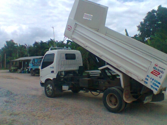 ขายHINO ซี่รี300 ปี56 วิ่ง 5000โล กระบะสามมิตร สภาพสวยพร้อมใช้ ติดต่อได้ที่คุณ อ๊อฟ พิจิตร 086-737-9991 ขายHINO ซี่รี300 ปี56 วิ่ง 5000โล กระบะสามมิตร สภาพสวยพร้อมใช้ ติดต่อได้ที่คุณ อ๊อฟ พิจิตร 086-737-9991