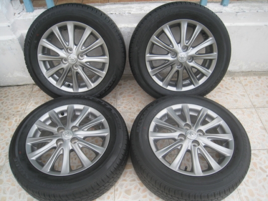 ขายล้อแม็ก Toyota vios 12ก้าน 15" x5.5" et45 4รู100 +ยางปี 12(081-3747940)