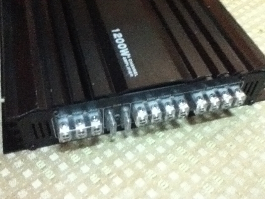 ขายแอมป์ IRON BULL รุ่น IR-125.4 (4ch) สภาพสวยๆ ขายถูกๆ1500.-