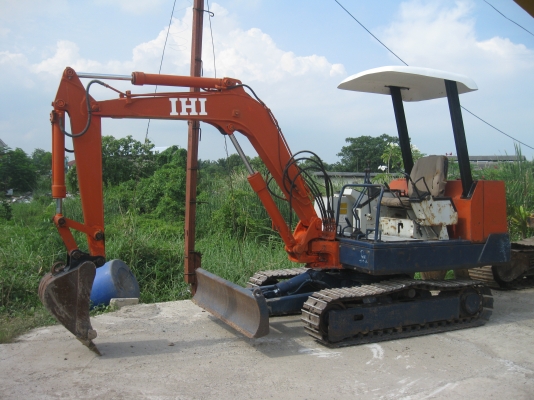 ขายรถแบคโฮ IHI IS30F ราคาไม่แพงค่ะ