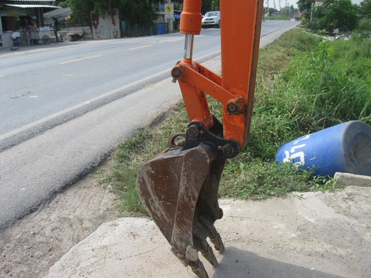 ขายรถแบคโฮ IHI IS30F ราคาไม่แพงค่ะ