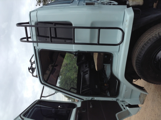 ISUZU 6 ล้อRocky. 175. แรงม้า พร้อม เครนTADANO Super Z300 5 เหลี่ยม ท้องV รถห้างแท้มือเดียว. เบรคจิ๊ฟฟี่ยาง90\%. Power. ซัซซี่ยาว 7.2 ม. (กระบะ6.4 เมตร). ราคา 890,000