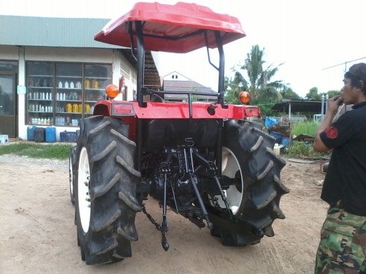 ขายไม่แพง ยันมาร์ 45 แรงรถดีๆ ใช้งานน้อยๆ 1869ชม.โทร 081-0745778 ลุงโหนกรับสาย