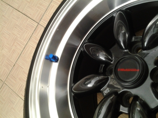 แม็กซ์ watanabeขอบ15 พร้อมยางปี2012 หน้า8 หลัง9 สวยๆ ใส่แล้วโครตหล่อครับ