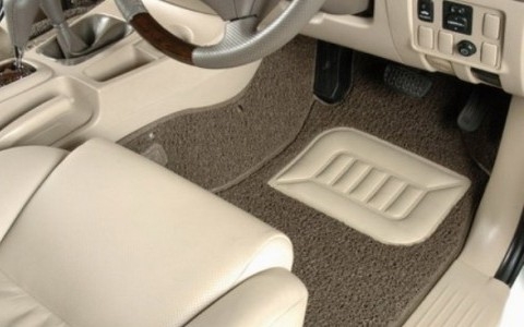 พรมปูพื้นรถยนต์เกรด A ตัดตรงรุ่น