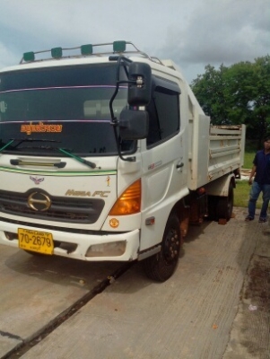 ขาย6ล้อHINO เมก้า ปี51 กรบะดั้มดินสวยๆ