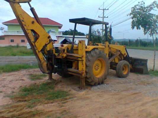 ขายตักหน้าขุดหลัง แมซซี่ สภาพสวยพร้อมใช้ ติดต่อได้ที่คุณ อ๊อฟ พิจิตร 086-737-9991 ขายตักหน้าขุดหลัง แมซซี่ สภาพสวยพร้อมใช้ ติดต่อได้ที่คุณ อ๊อฟ พิจิตร 086-737-9991