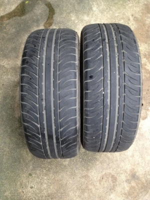 ขายยาง Kumho ku31 195-50-15 ปี10 มี1คู่ ดอก90\%