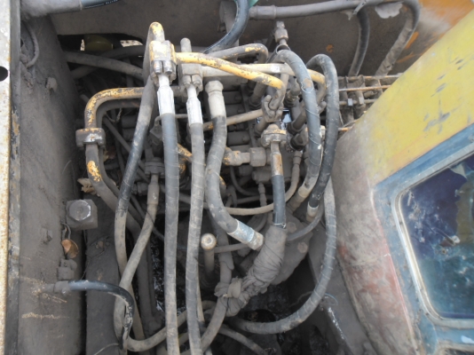 ขายถูกรถแบคโฮ KOMATSU PC 120-3 เครื่องเดิมปั้มเดิมโซ่หนาเอวแน่นเครื่องดีปั้มดีไม่มีโหลดเอกสารใบสัญญาซื้อขาย