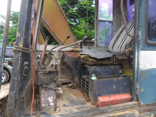 ขายถูกรถแบคโฮ KOMATSU PC 120-3 เครื่องเดิมปั้มเดิมโซ่หนาเอวแน่นเครื่องดีปั้มดีไม่มีโหลดเอกสารใบสัญญาซื้อขาย