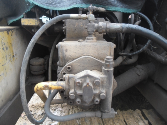 ขายถูกรถแบคโฮ KOMATSU PC 120-3 เครื่องเดิมปั้มเดิมโซ่หนาเอวแน่นเครื่องดีปั้มดีไม่มีโหลดเอกสารใบสัญญาซื้อขาย