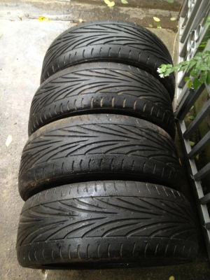 ขายยางTOYO T1R 195-55-15 1ชุด ถูกๆ 3000