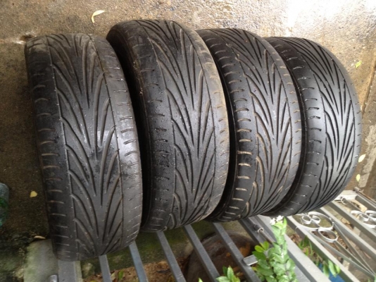 ขายยางTOYO T1R 195-55-15 1ชุด ถูกๆ 3000
