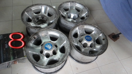 ขายล้อแม็กออฟลึกยีห้อ INFINITY WHEEL(แท้ AUSTRALAI)ขอบ 15" 6 รู PCD 139.7 กว้าง 8.5 " offset-28 ขาย 6500 บาท