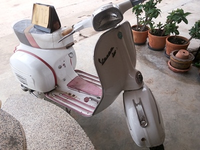 ขายด่วน 35000 Vespa sprint 150 Italy ไฟเหลี่ยม