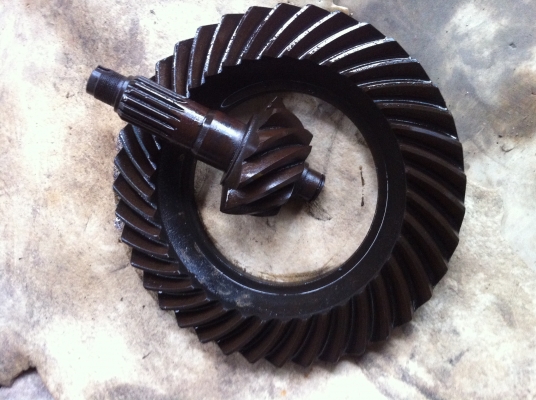 ขาย เฟืองท้ายรถ6ล้อ isuzu fbr เฟือง 10/39 ของถอดเก่านอก