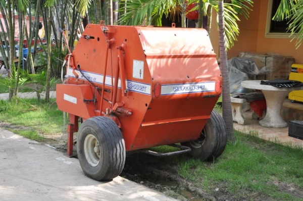 ขายเครื่อง อัดฟาง สภาพสวยเดิมจากญี่ปุ่นยังไม่เคยใช้งานในไทย 38,000เท่านั้น !!