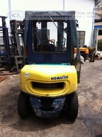 ขาย รถโฟล์คลิฟท์ KOMATSU รุ่น FG20T-12