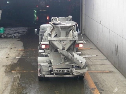 ขายรถโม่ปูน isuzu juston โม่2.5Q นำเข้าญี่ปุ่นเอกสารอินวอยส์