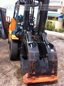 ขายรถ โฟล์คลิฟท์ TOYOTA รุ่น 7-FG35