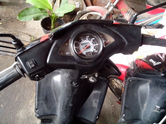 ขาย ฮอน้าคลิค 12500 บาท เท่านั้นครับ มีสองคัน เอกสารพร้อมโอน ขาย ฮอน้าคลิค 12500 บาท เท่านั้นครับ มีสองคัน เอกสารพร้อมโอน