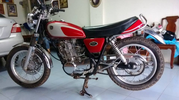 ขาย SR400 ปี 2002 มี INV. สพม. ครบดูรายระเอียดด้านใน ครับ