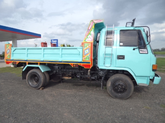 ขายรถอีซูซุ6ล้อดั้มร็อก175แรง+เดก้า 210แรง สภาพพร้อมใช้งานคับ