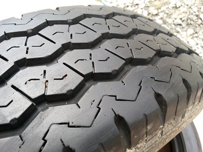 ขายยาง185R14(กะบะ) ปี12/2เส้นปี11/2เส้น BRIDGESTONE R623 1 ชุด  ราคา :  5,200.00  บาท
