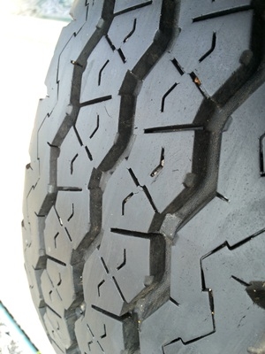 ขายยาง185R14(กะบะ) ปี12/2เส้นปี11/2เส้น BRIDGESTONE R623 1 ชุด  ราคา :  5,200.00  บาท