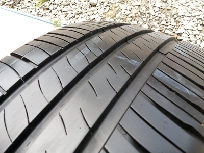 ขายยาง215/60/16 ปี 12 MICHERLIN ENERGY 1 ชุด  ราคา :  4,400.00  บาท